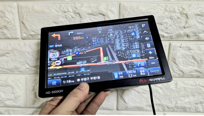 현대미디어에이스 HD-9500GH 지니 넥스트 3D맵 8인치 16GB 내비게이션