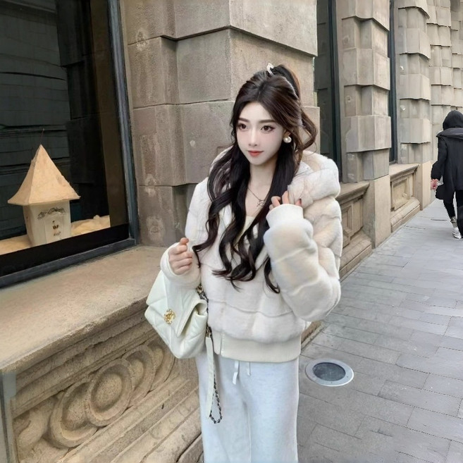 AOKADA 여성 가을 겨울 밍크털 후드 집업 루즈핏 무지 심플 코트 아우터