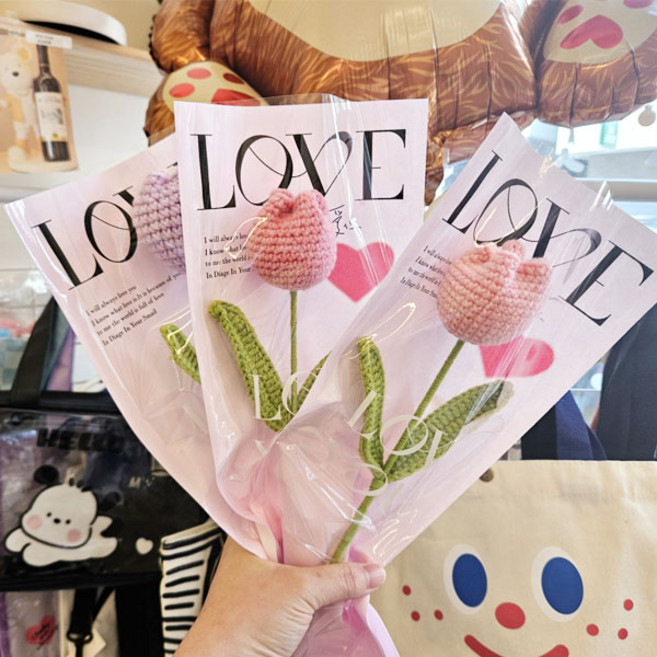 한송이 튤립 장미 데이지 니트 뜨깨 꽃 조화꽃 시들지않는꽃 축하 감사 스승의날 생일 기념일, 꽃한송이(뜨개 튤립+퍼플), 1개