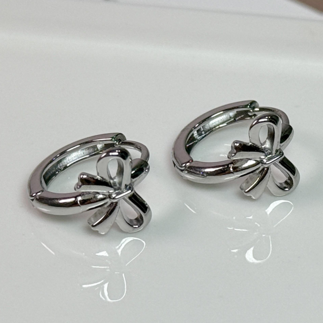 써지컬 스틸 미니 리본 원터치 링 귀걸이 이어링