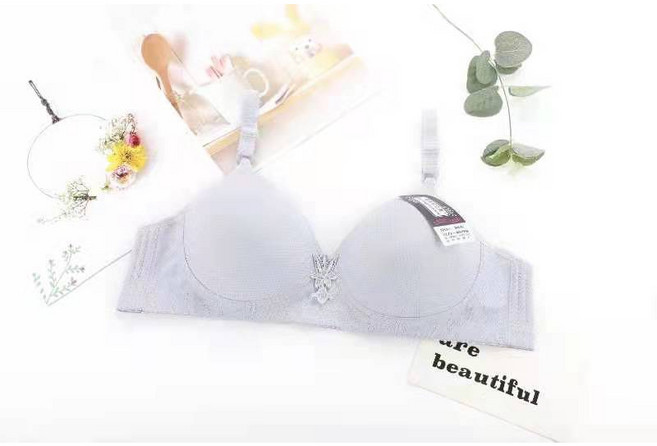 W 無鋼圈內衣 透氣舒適 輕鬆服貼 吸濕排汗 立挺流行