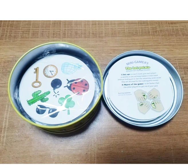 금속 상자 카드 게임 부모-자녀 대화형 가족과 친구들을 위한 휴일 할로윈 및 크리스마스 선물, 22 007