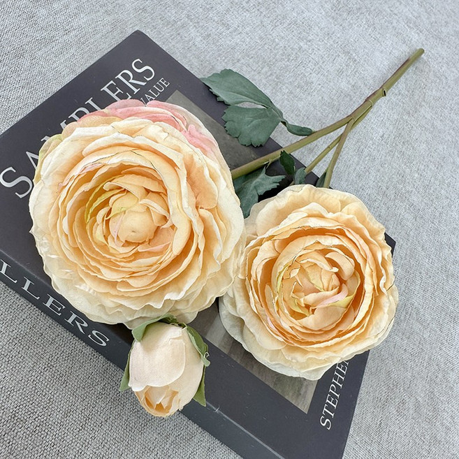 廠家直售3頭天山雪蓮仿真花家居花藝擺件民宿酒店裝飾婚慶手捧花, 1件, 香檳色:1個