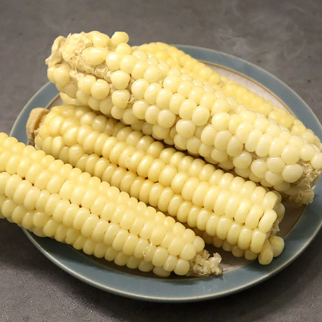 못난이 찐 냉동 대학찰옥수수 3-5입(350g 내외) 3봉