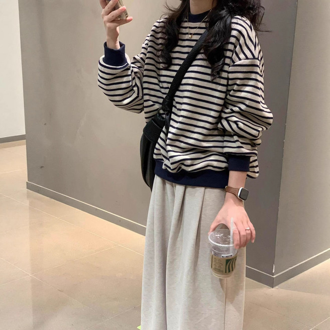 STYLE DR 봄가을 스트라이프 긴팔 라운드넥 상의 루즈핏 디자인 캐주얼 풀오버