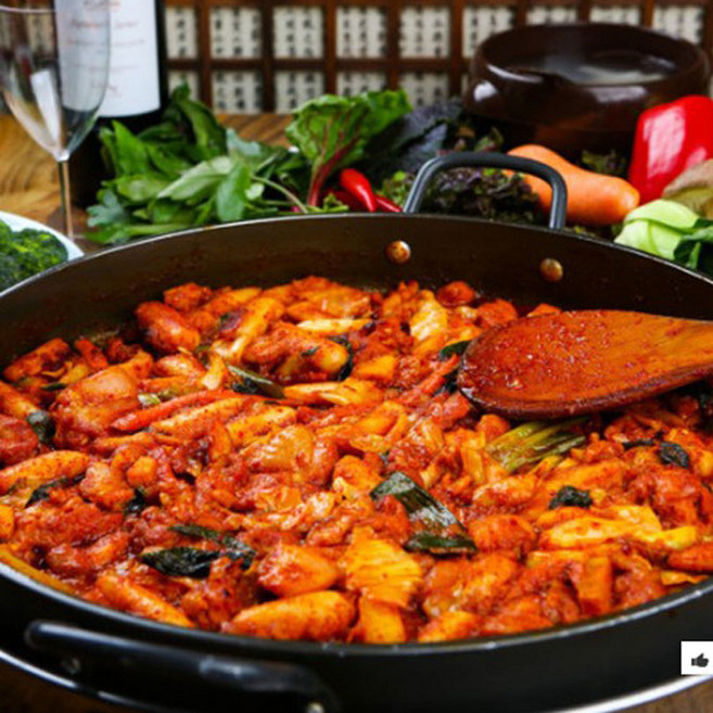 자연순수 국내산 우리농 춘천 양념닭갈비 매콤달콤 불맛 가득 직배송, 2개, 500g