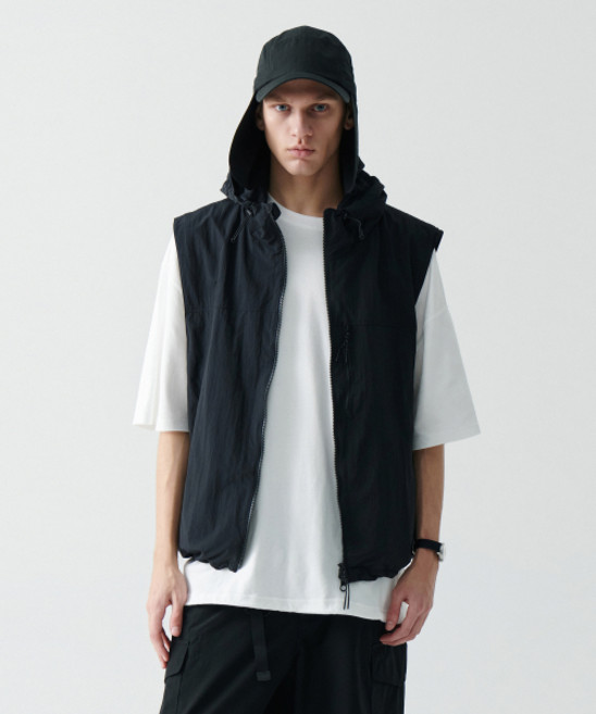 MUSINSA STANDARD [시티 레저] 후디드 베스트 [블랙] 157975