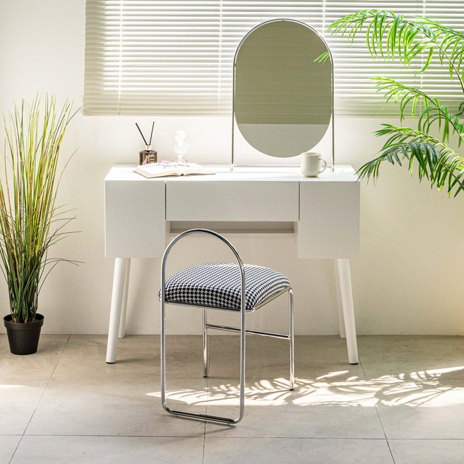 인블루 에레나 체어 디자인 보조 의자 인테리어 카페 네일 푹신한 부클레 까페 예쁜 의자, 하운드체크(실버프레임), 1개