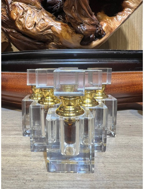 泓潤 黑棋楠沉香精油 沉水級 純精油, 1個, 鑽石瓶裝1ml,S