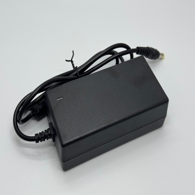 국산 DC 12V 5A 코드분리형 어댑터 (외경: 5.5mm 내경: 2.5mm), 12V5A + 1.0M코드선