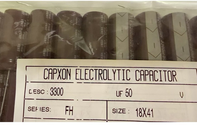 CAPXON 電解電容 3300uF/50V 尺寸 18x41mm, 1個