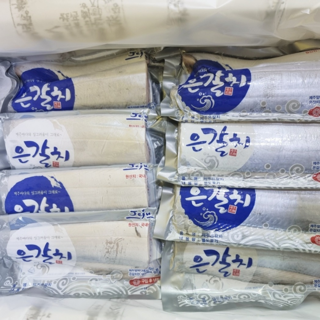 햇살담아팜 제주 은갈치 3마리 내장제거 몸통만 진공포장, 1박스, 특대(700g내외) 3마리 12팩