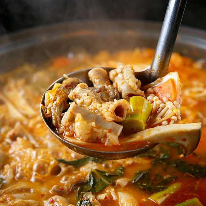 푸짐한 소곱창전골 3kg 밀키트 간편조리 1kg(2~3인분) 캠핑음식, 3개, 1kg