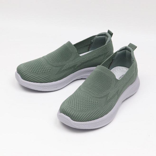 통기성 좋은 푹신한 니트 슬립온 스니커즈 여성 워킹화 쿠션화