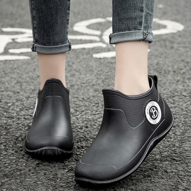 남녀공용 미끄럼방지 레인부츠 가벼운 낚시 작업화 데일리 장마 외출 방수 플랫 슬림소녀