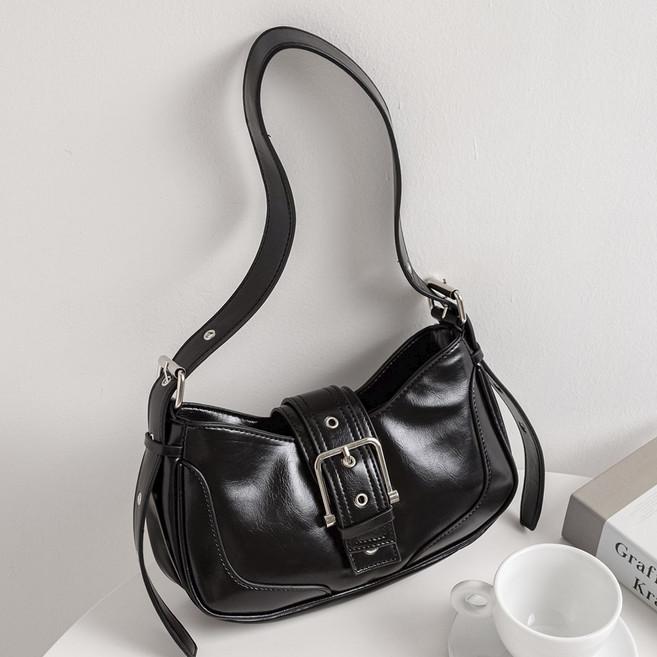 엔도르시 여성용 아일렛 버클 바게트 숄더백 EBA813