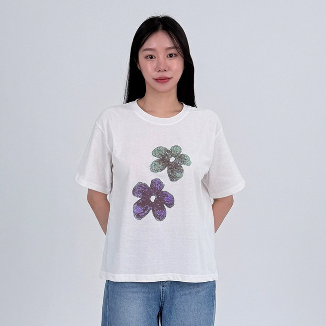 벨로썸 스퀘어 플라워 루즈핏 캐쥬얼 반팔 티셔츠