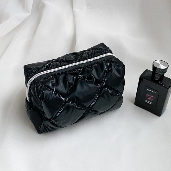 에브리테일 바게트 가벼운 누빔 파우치