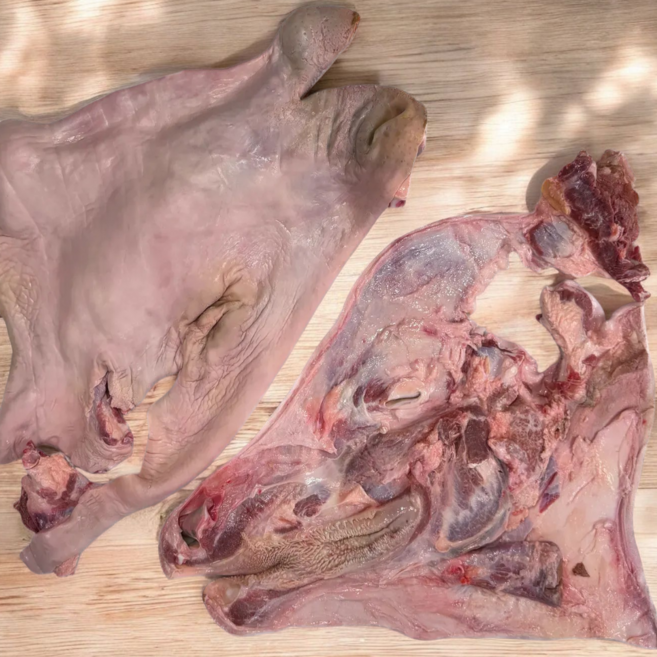 한우 소머리 암소 한마리 우설 한우잡뼈 포함, 5kg, 2개