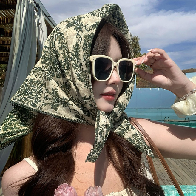 플라워 패턴 레트로 스카프 여성 머플러 Y2K 스타일 헤어 두건 여자 머리 수건 썸머 햇빛가리개 봄 여름 가을 데일리 꾸안꾸 감성 코디 캠핑 피크닉 바캉스 여성용 패션 아이템