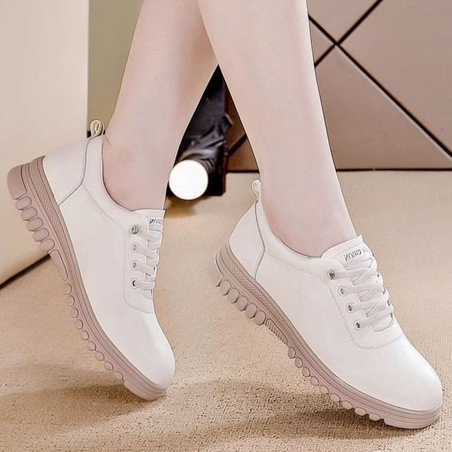 牛筋皮鞋 新款軟皮單鞋 防滑休閒女鞋 舒適平底媽媽鞋