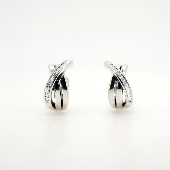 팬도라스타일 실버 큐빅 크로스 귀걸이 심플 데일리룩