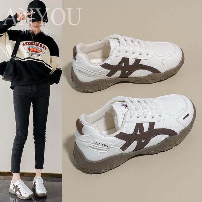 여성용 빈티지 테크니컬 슈즈 - 두꺼운창 화이트 운동화 발편한 데일리 캐주얼 라지 스타일