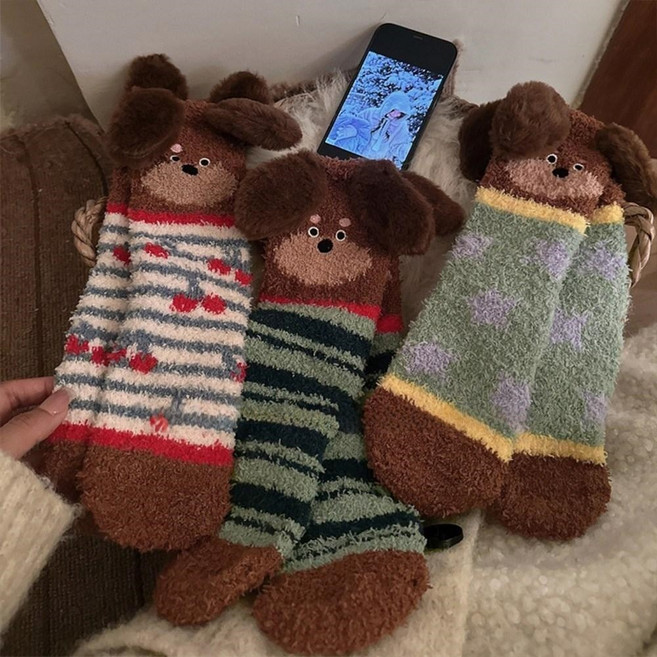 Banjiwu 여성 귀여운 강아지 겨울 수면 양말 장목 양말 중목 양말 중목 양말 도톰한 보온 방한 용품 수면 양말 패션 무압박 수면 양말 퍼 양말 3족 세트
