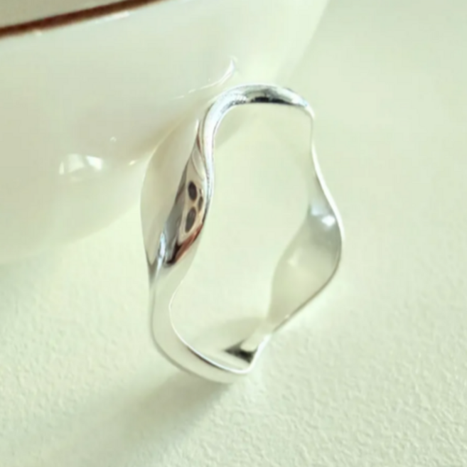 렝땅은세상(Silver World) 925 실버 웨이브 라인 데일리 은반지