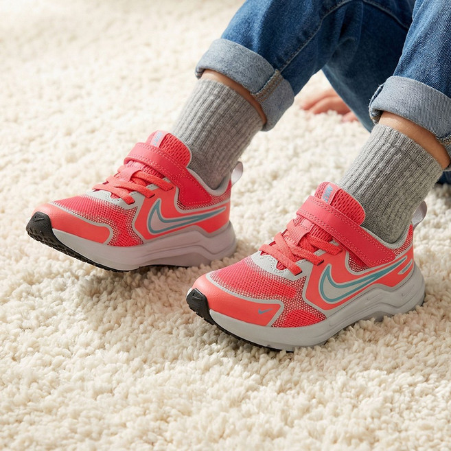 나이키 코스믹 러너 주니어 여성 아동 런닝화 레드 벨크로 운동화 신발파우치증정