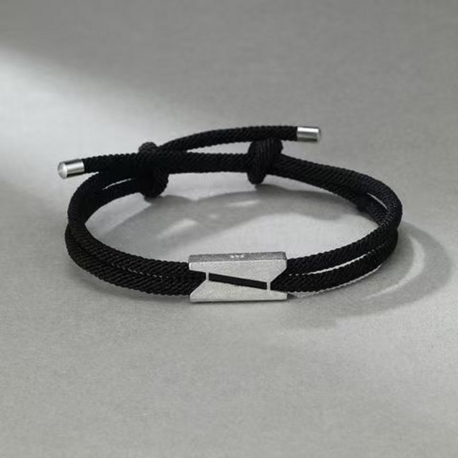 男士黑色編織手繩