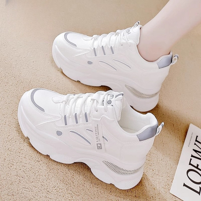 女2025軟底防滑休閒百搭時尚舒適運動休閒鞋內增高女鞋
