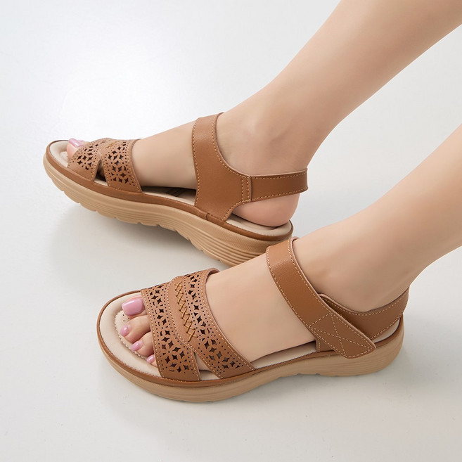 제이슈 소가죽 룬디 전체쿠션 플랫 샌들 3.5cm