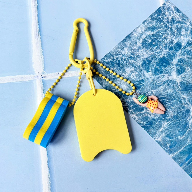 SPLASHY 수영키링 킥판 풀부이 수영장 가방 키링, 1개, 옐로+수영인