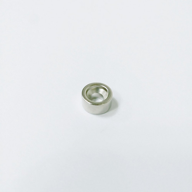 네오디움자석 (원형사라 자석 20종류)(자석등급N35), ND 원형사라자석D10mmX5mm(홀6.5-4.2)