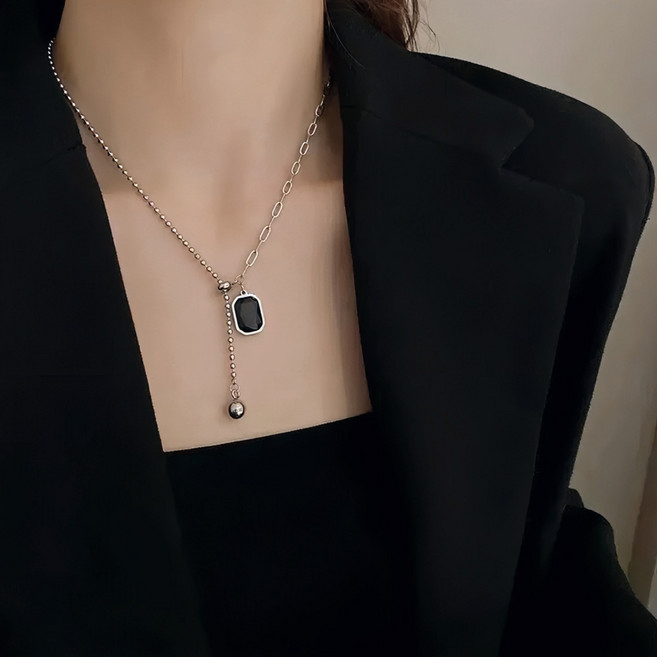 오닉스사각 볼 써지컬목걸이 오닉스 목걸이 블랙목걸이 호아란