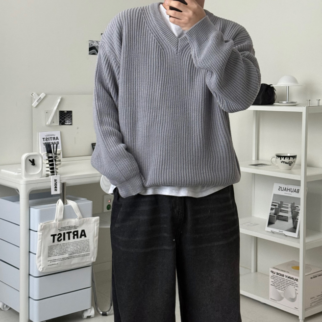 르위 오버핏 브이넥 긴팔 니트 남녀공용