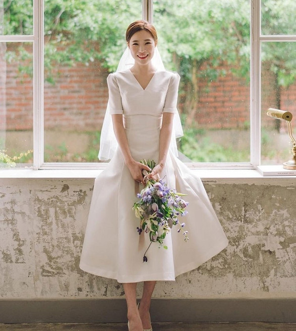 돌맘 드레스 돌잔치 빅사이즈 셀프웨딩 새틴 결혼식 2부 피로연 리마인드 스냅촬영