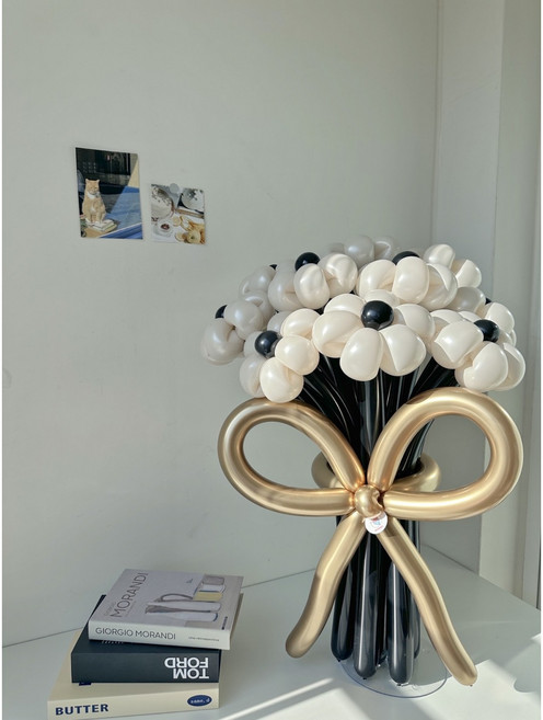 [완제품] 당일제작 풍선 꽃다발 생일 학예회 파티용품 발표회 특별한이벤트 기념일 결혼사진 브라이덜샤워 웨딩 유치원 학교, 1개, 화이트 데이지 7송이