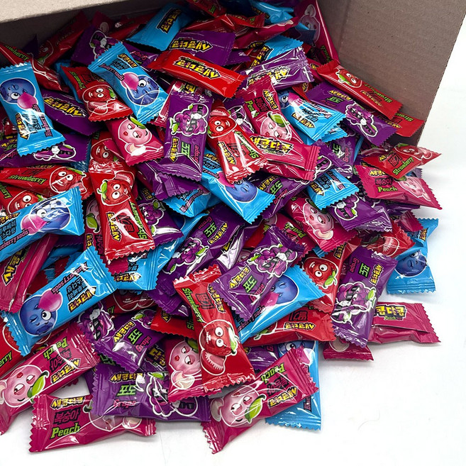 크라운 새콤달콤 네가지맛 세트 (딸기+블루베리소다향+복숭아+포도) 200개 (개별포장)