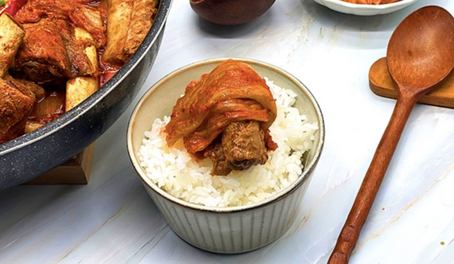 [진심가득푸드]국내산 한돈 냉장 등갈비(500g-2kg), 3개, 500g