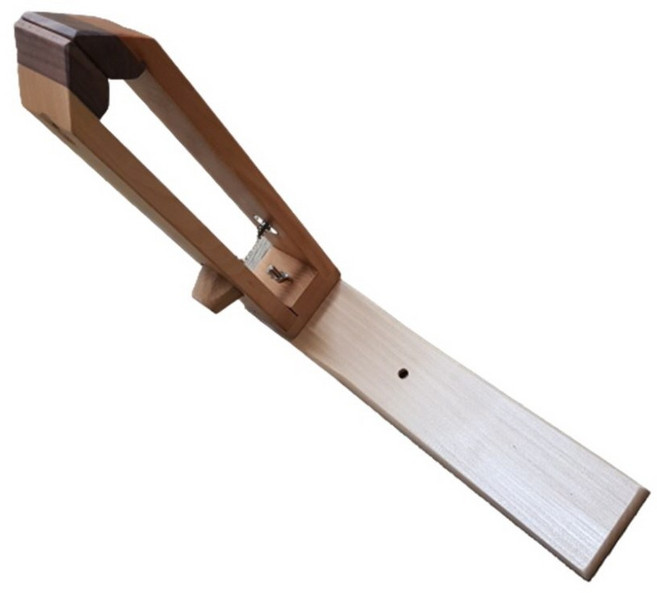 가죽공예 스티칭 포니 - 대형 사이즈 42x40x8cm - 호두나무 & 너도밤나무 혼합 클램프, 1개