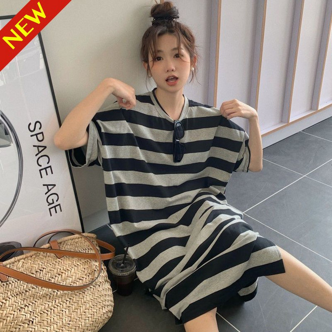 (완전 편한) 150kg까지 빅사이즈 여성 스트라이프 날씬해보이는 배색 옆트임 티셔츠 반팔 원피스 여름 편한 캐쥬얼 심플 부드러운 박스 라운드넥 데일리 통기성 쿨 일자핏 원피스