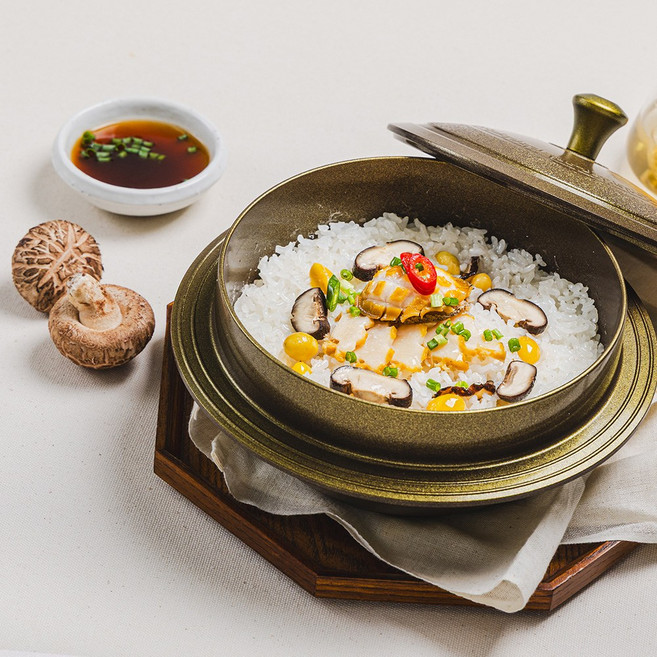 코코스오브제 인덕션겸용 미니 통주물 가마솥 냄비 황금색 18cm, 1개