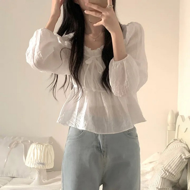 쪼예 스퀘어넥 쉬폰 셔링 리본 긴팔 블라우스