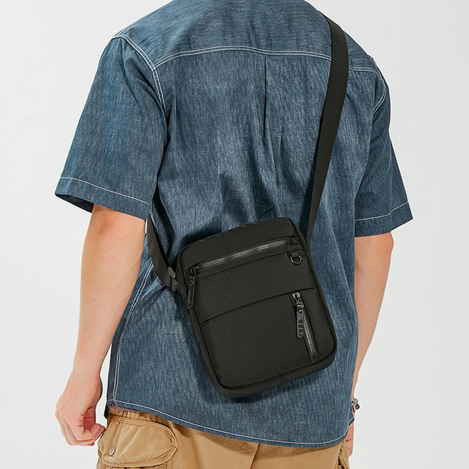 담앤드솜 어반 크로스백 남녀공용 슬링백 힙색 여행용 방수 도난방지가방