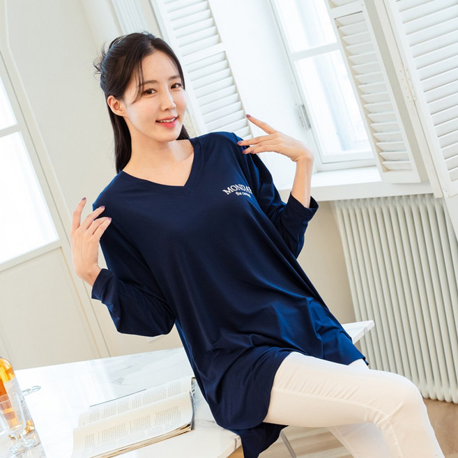 긴팔 언발 먼데이V넥