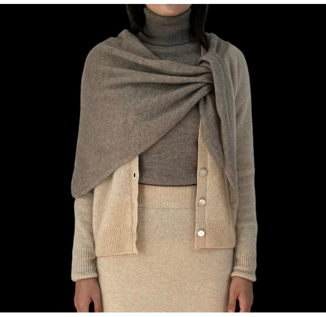 퓨어 캐시미어 100 레이어드 어깨 숄 간절기 어부바 니트 머플러