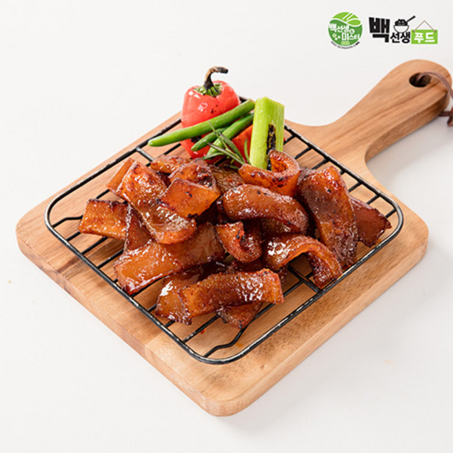 닭치고 이거닭 매운 불 닭발 무뼈닭발 껍데기 숯불 직화 술안주 캠핑용, 매콤돼지껍데기 250g