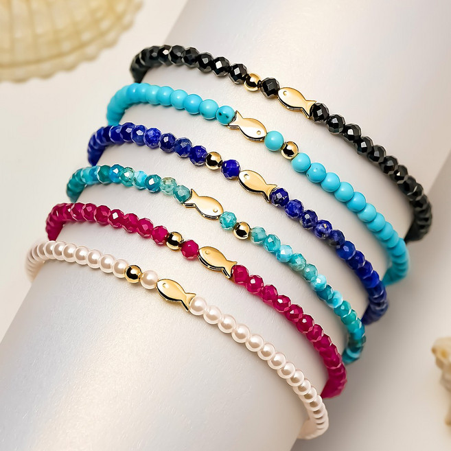 골드앤 14K 행운 물고기 천연석 비즈 팔찌